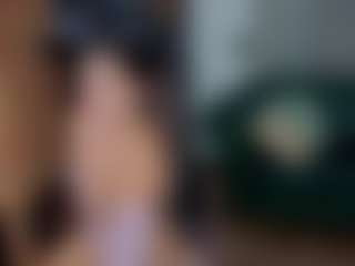 Live cam show with Doris-Kenller - Body Massage on SmokeAndPoke