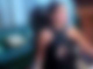 Live cam show with Doris-Kenller - Upskirt on madthumbs