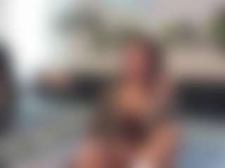 Live cam show with Doris-Kenller - Normal on CamClone