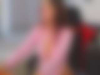 Live cam show with Doris-Kenller - Flashing on LiveSexCams6