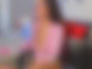 Live cam show with Doris-Kenller - Skinny on Camsoda Late Night