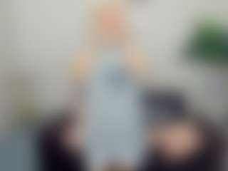 FrancescaParzych's Live Sex Cam Show