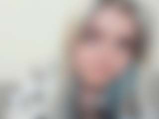 Live cam show with FrancescaParzych - Ass Clapping on Hubzter Live