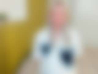 Live cam show with FrancescaParzych - Blue Eyes on parknlotfishbdy