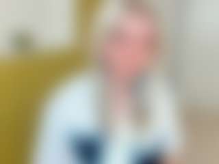 Live cam show with FrancescaParzych - Average on testsause.com