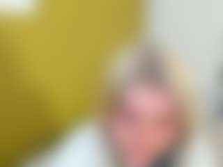 Live cam show with FrancescaParzych - Average on xfollow cams