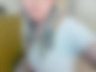 Live cam show with FrancescaParzych - Blonde Hair on alttransgirls
