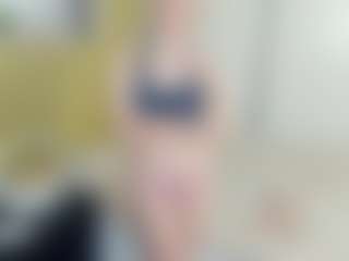 FrancescaParzych's Live Sex Cam Show