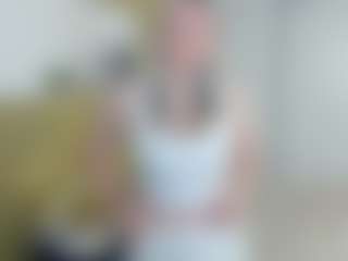 Live cam show with FrancescaParzych - Blonde Hair on xheatlive.com