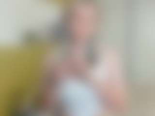Live cam show with FrancescaParzych - Blue Eyes on Camsoda
