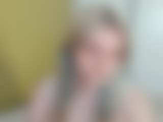Live cam show with FrancescaParzych - Blonde Hair on Camsoda