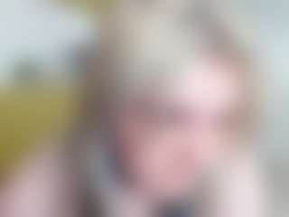 Live cam show with FrancescaParzych - Blue Eyes on Camsoda