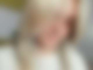 Live cam show with FrancescaParzych - Blonde Hair HD on CamSodaAdn