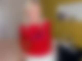 Live cam show with FrancescaParzych - Ass Clapping on Soda Cam