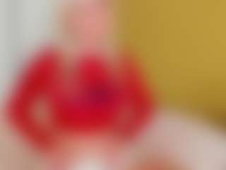 Live cam show with FrancescaParzych - Blonde Hair Teen (18+) on Streamer API
