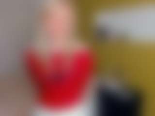 Live cam show with FrancescaParzych - Blonde Hair on Camsoda