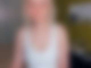 FrancescaParzych's Live Sex Cam Show