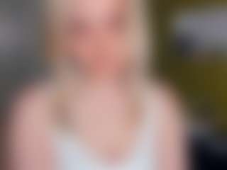 Live cam show with FrancescaParzych - Small Tits on Strip Flash - Live Sex Shows