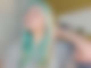 FrancescaParzych's Live Sex Cam Show