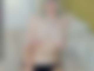 Live cam show with FrancescaParzych - Teen (18+) on Soda Cam