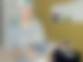 Live cam show with FrancescaParzych - Blue Eyes on PervPlay.com
