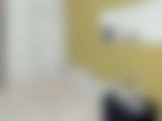 Live cam show with FrancescaParzych - Ass Clapping on Latina Girls