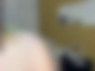 Live cam show with FrancescaParzych - Ass Bouncing on Camsoda