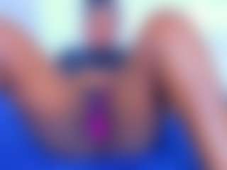 Live cam show with hannaa-thomas - Ebony MILF on Camsoda