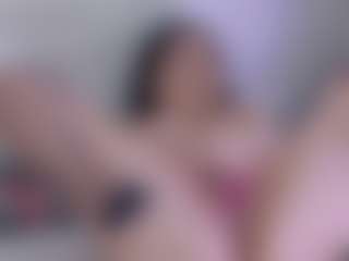 IssabelVoss's Live Sex Cam Show