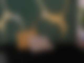 Live cam show with Kattyasm - Bedroom on googirlz
