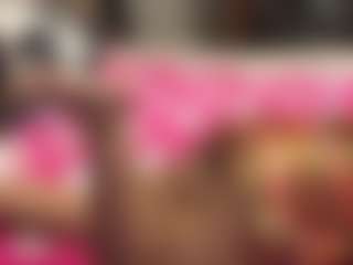 Live cam show with KittiRoseBell - Camel Toe on ObeyMaria