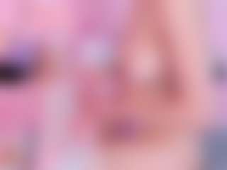 Live cam show with LauraOlssen - Full Nudity on Camming Site