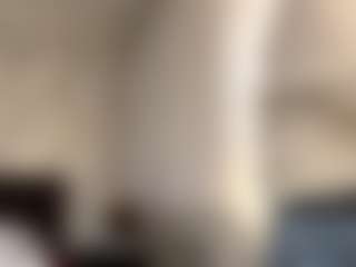 Live cam show with LawandaKiefel - Thin on StripNow
