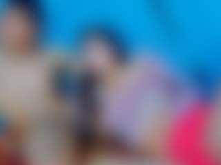 Live cam show with lilasg - Brown Eyes on livesuperchat.net