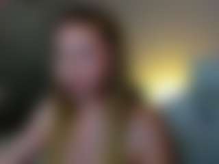 LindaBloomss's Live Sex Cam Show