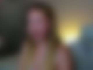 LindaBloomss's Live Sex Cam Show