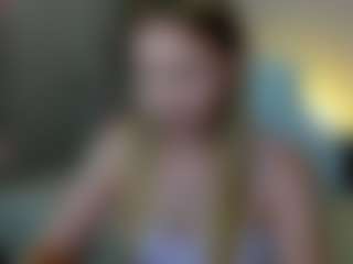 LindaBloomss's Live Sex Cam Show