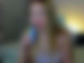 LindaBloomss's Live Sex Cam Show