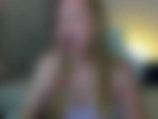 LindaBloomss's Live Sex Cam Show