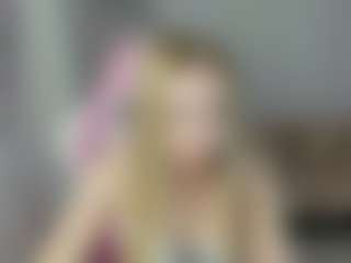 LindaBloomss's Live Sex Cam Show
