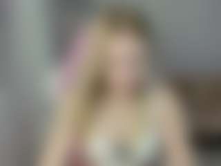 LindaBloomss's Live Sex Cam Show