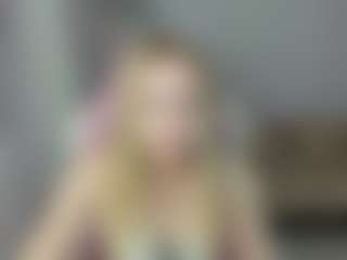 Live cam show with LindaBloomss - Blonde Hair Small Tits on 1on1-livenow