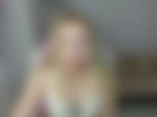 LindaBloomss's Live Sex Cam Show