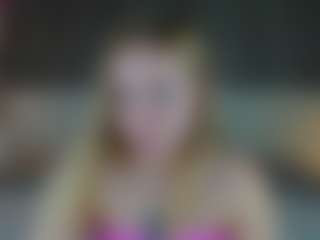 LindaBloomss's Live Sex Cam Show