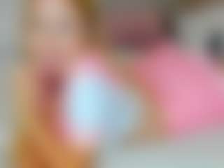 Live cam show with LindaBloomss - Green Eyes on Camsoda
