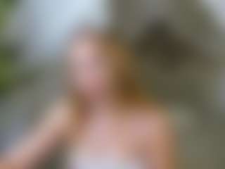 LindaBloomss's Live Sex Cam Show