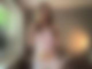 LucileGuidi's Live Sex Cam Show