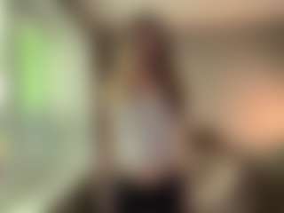 LucileGuidi's Live Sex Cam Show