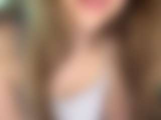 Live cam show with LucileGuidi - Anal on Camsoda