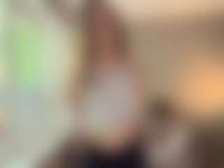LucileGuidi's Live Sex Cam Show